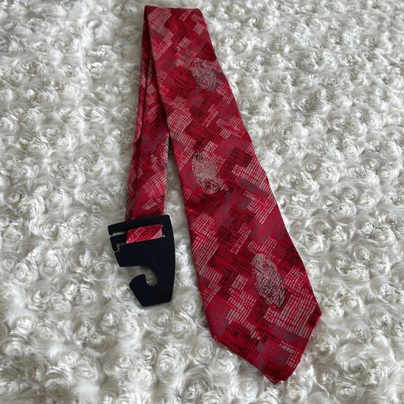 Pierre Balmain Paris Men’s Silk Tie Abstract Print Red Black Gray Made in Italy - Picture 2 of 6